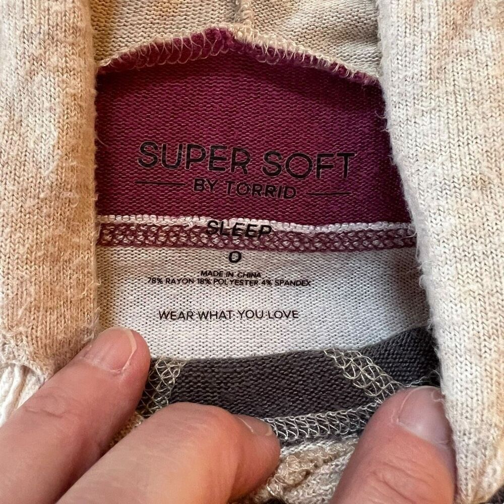 Torrid Super Soft Plush Multicolored Stripes Loun… - image 5